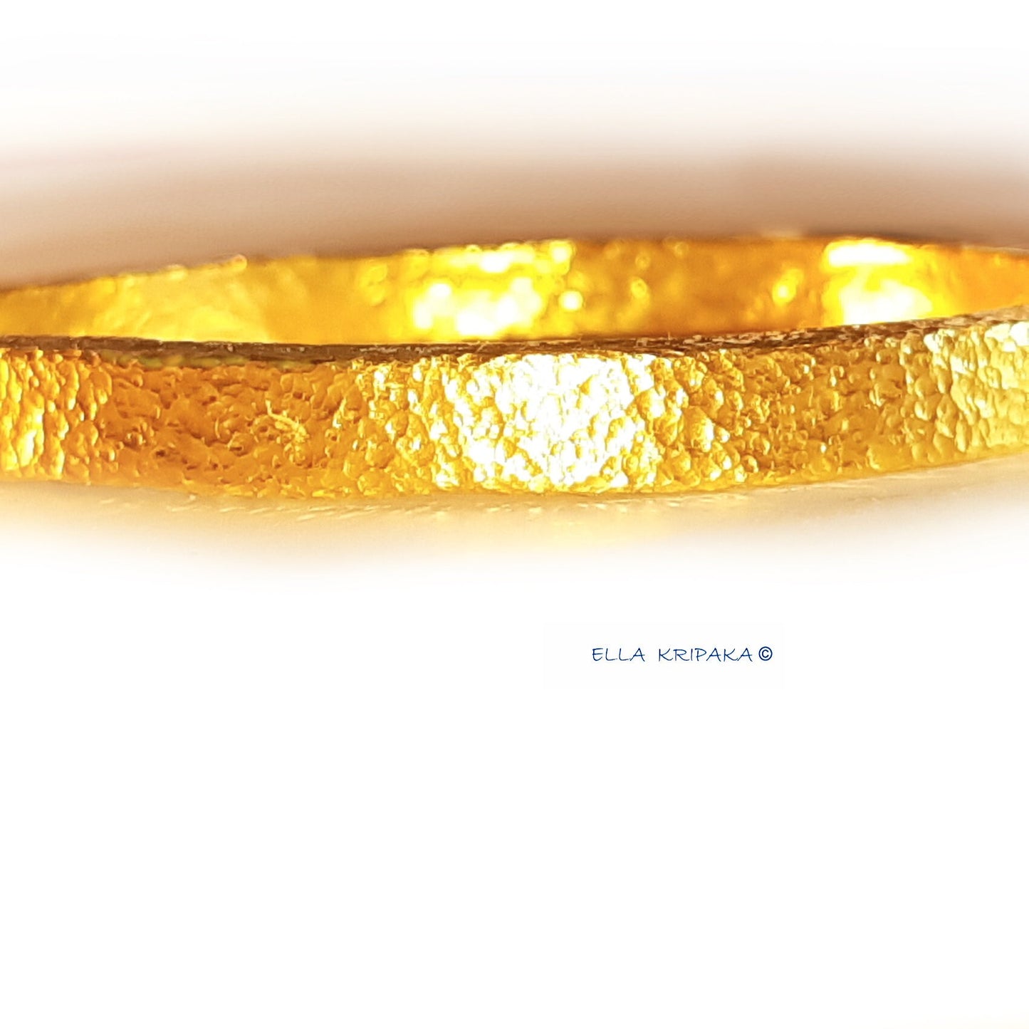 Custom Solid 24k 9999 Gold 67g/7in size Hammered Ancient Rome Bracelet Bangle 6.2mm Can Be 22k Gold
