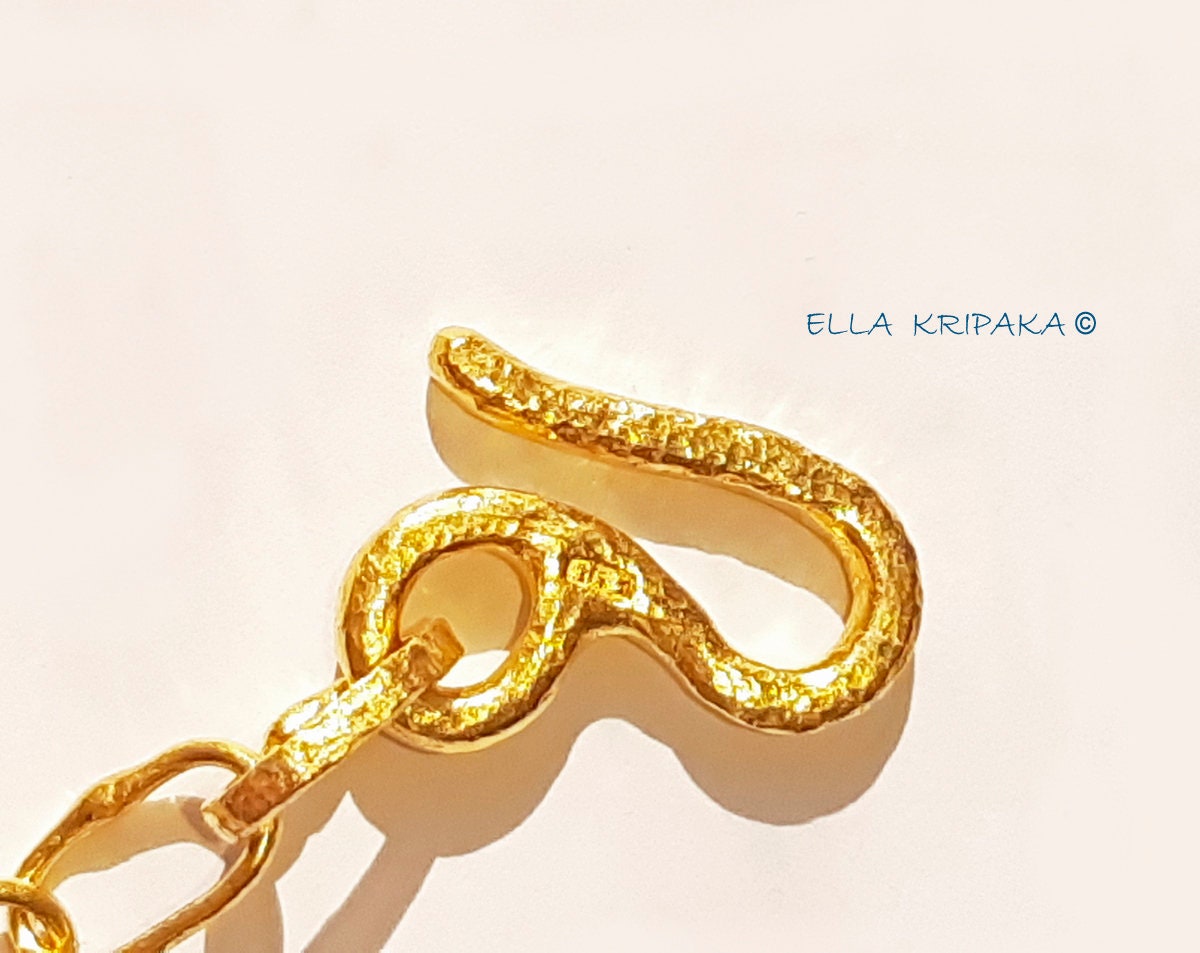 PRIVATE FOR R. Custom Solid 22k 92.5% Gold 43.4g Hammered Chain Necklace Durable, Link 7.6mm, Length 79cm 31in Thick Parts On Links
