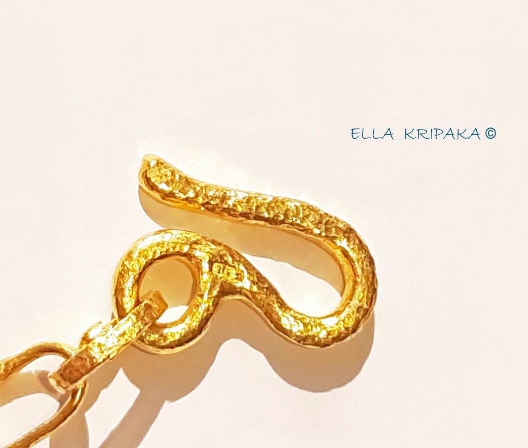 Custom hammered 22k gold chain bracelet, forged 22k gold chain