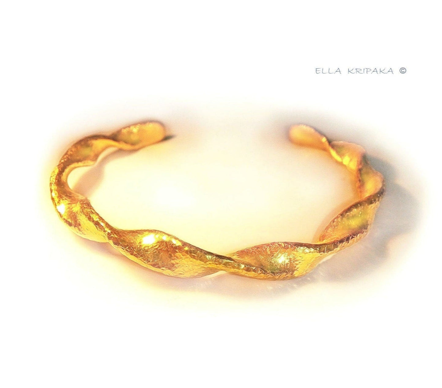 Custom hammered 24k gold 9999 gold Viking twisted cuff bracelet, Ancient Rome and Ancient Egypt forged 24k gold twisted cuff, can be hammered 22k gold Viking twisted bracelet cuff, pure 24k 9999 gold Viking twisted cuff