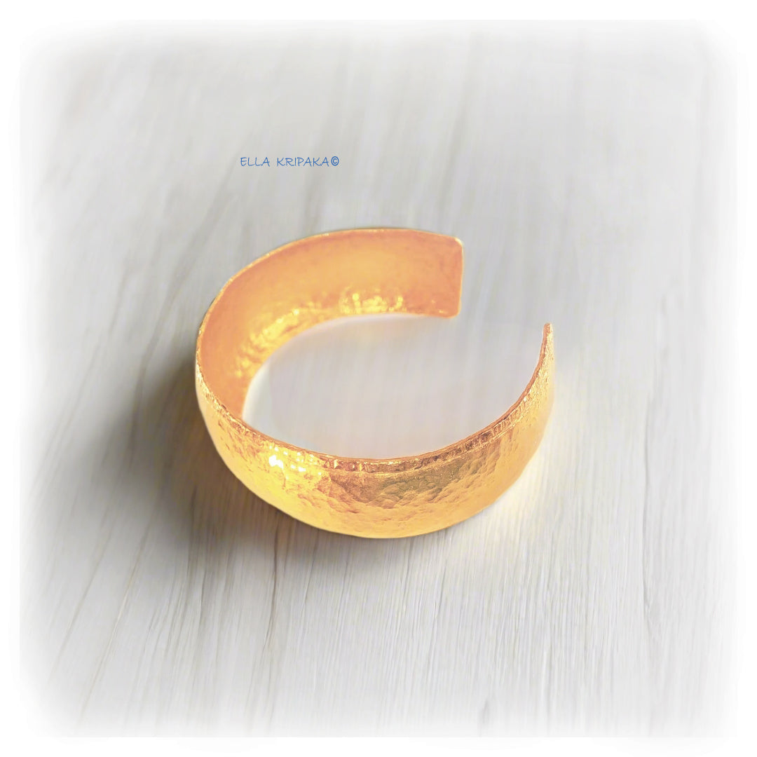 Custom Solid 24k 9999 Gold 70g Hammered Ancient Rome Bracelet Durable Cuff Convex Hollow Inside, Wide 15mm