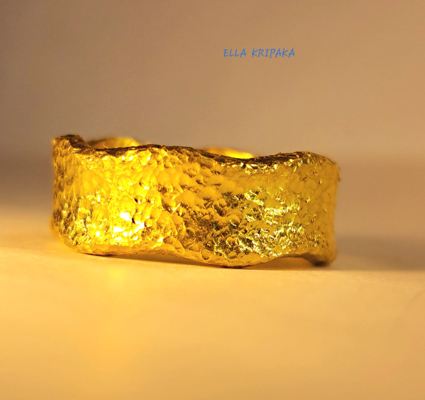 Custom Solid 24k 9999 Gold 15g Hammered Wavy Ring Durable Wide 8mm Discount For 2