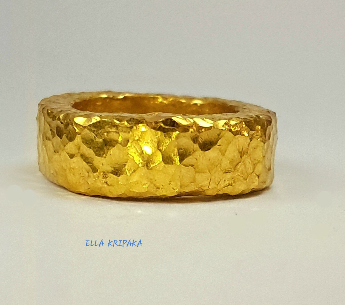 Custom Solid 24k 9999 Gold 15.5g Hammered Organic Uneven Ring Durable Wide 7mm Thick 3.5mm Hollow Inside Discount For 2