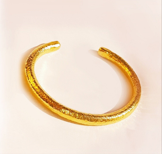 Custom hammered 24k gold 9999 gold cuff thick bracelet Ancient Rome, forged 24k gold cuff, can be hammered 22k gold bracelet cuff, pure 24k 9999 gold
