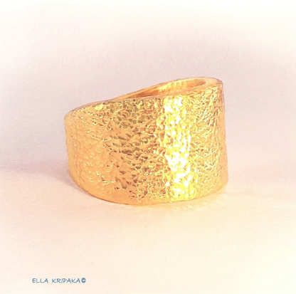 Hammered 24k Gold Hammered 9999 Gold Ring Ancient Rome Hammered 22k Gold Artist Ella Kripaka