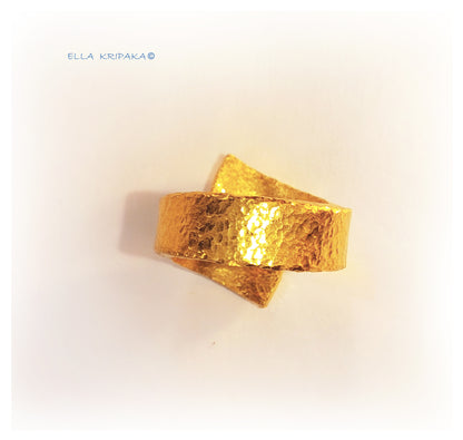 Custom Solid 24k 9999 Gold 30g Twisted Hammered Ring Signet On Front 17mm Thick 2.7mm