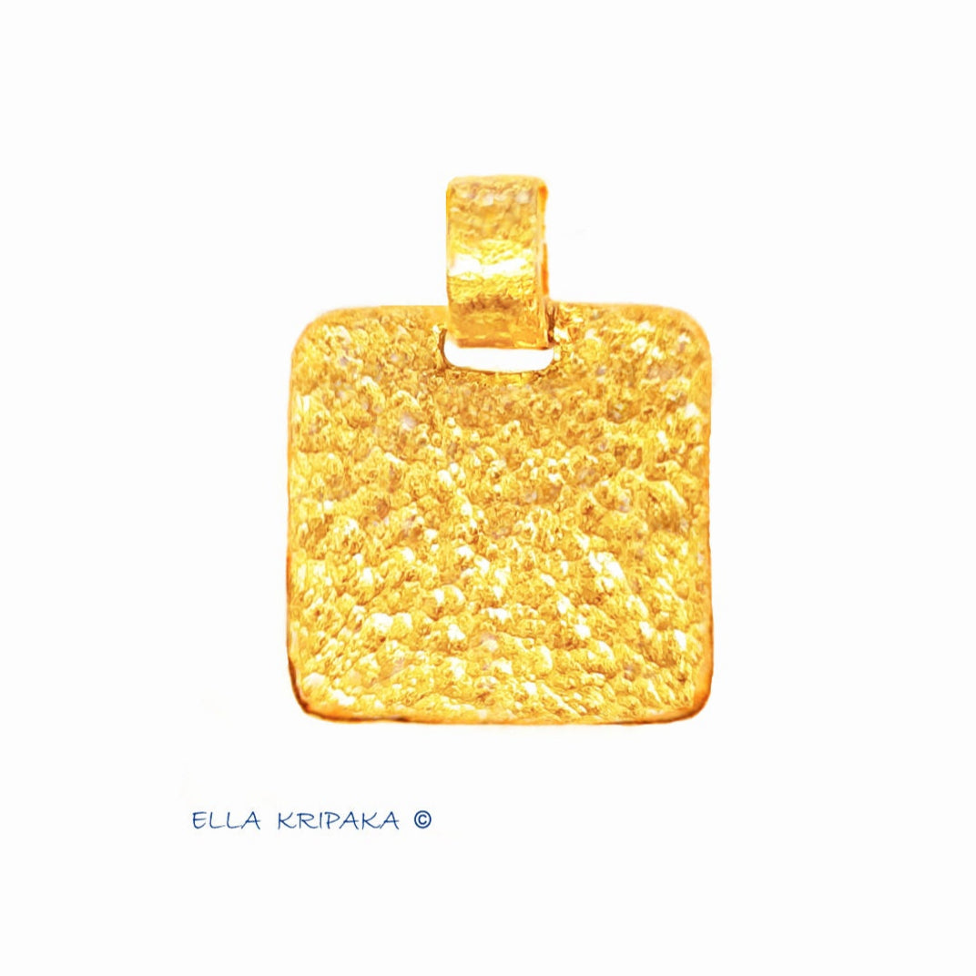 Custom Solid 24k 9999 Gold 10g and 15g, Hammered Square Thick Pendant Durable Length 25mm and 30mm