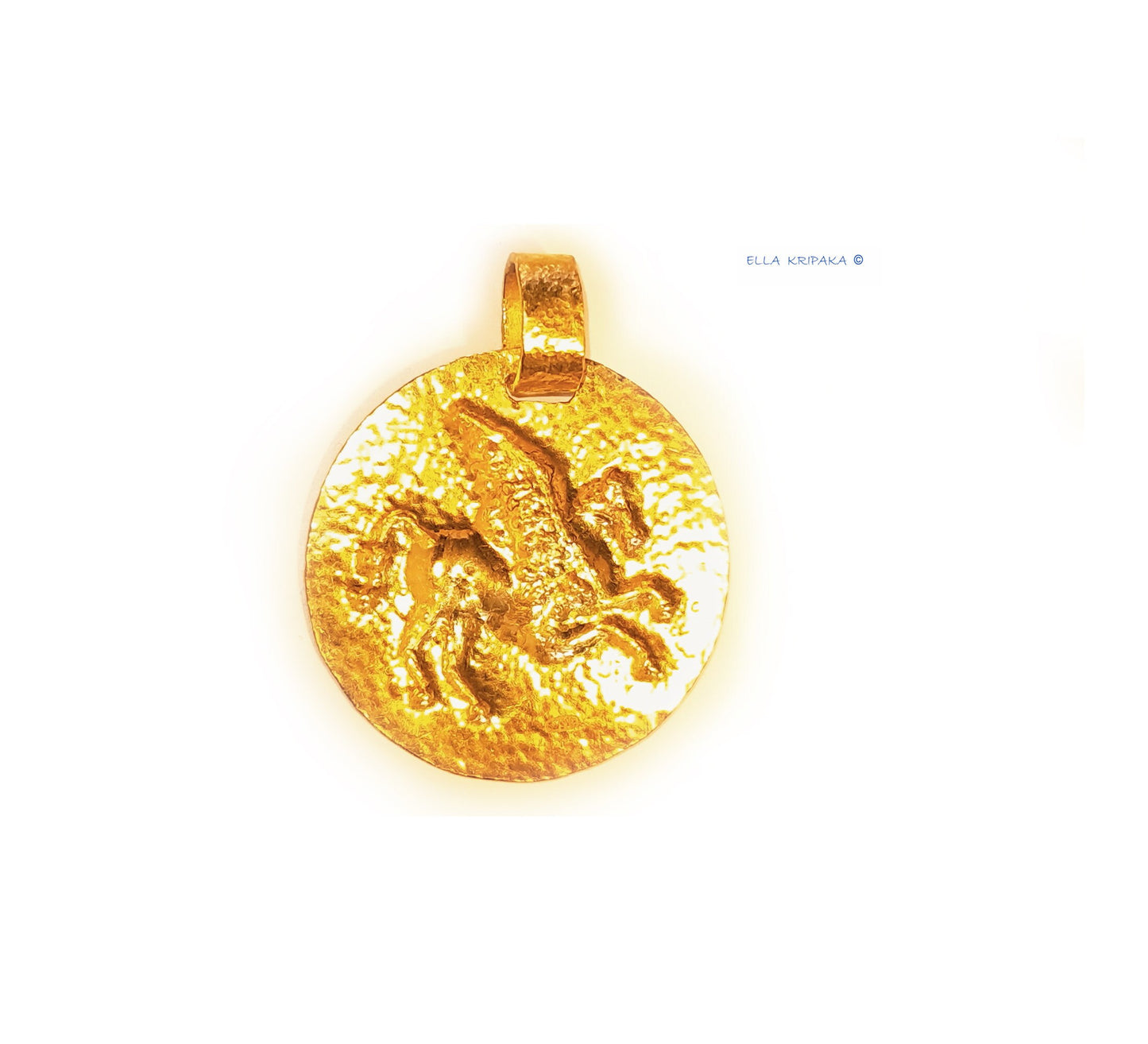 Custom Solid 24k 9999 Gold 9g and 22g, Hammered Disk With Convex Pegasus Ancient Rome, Ancient Greece Pendant Durable, Length 35mm and 56mm