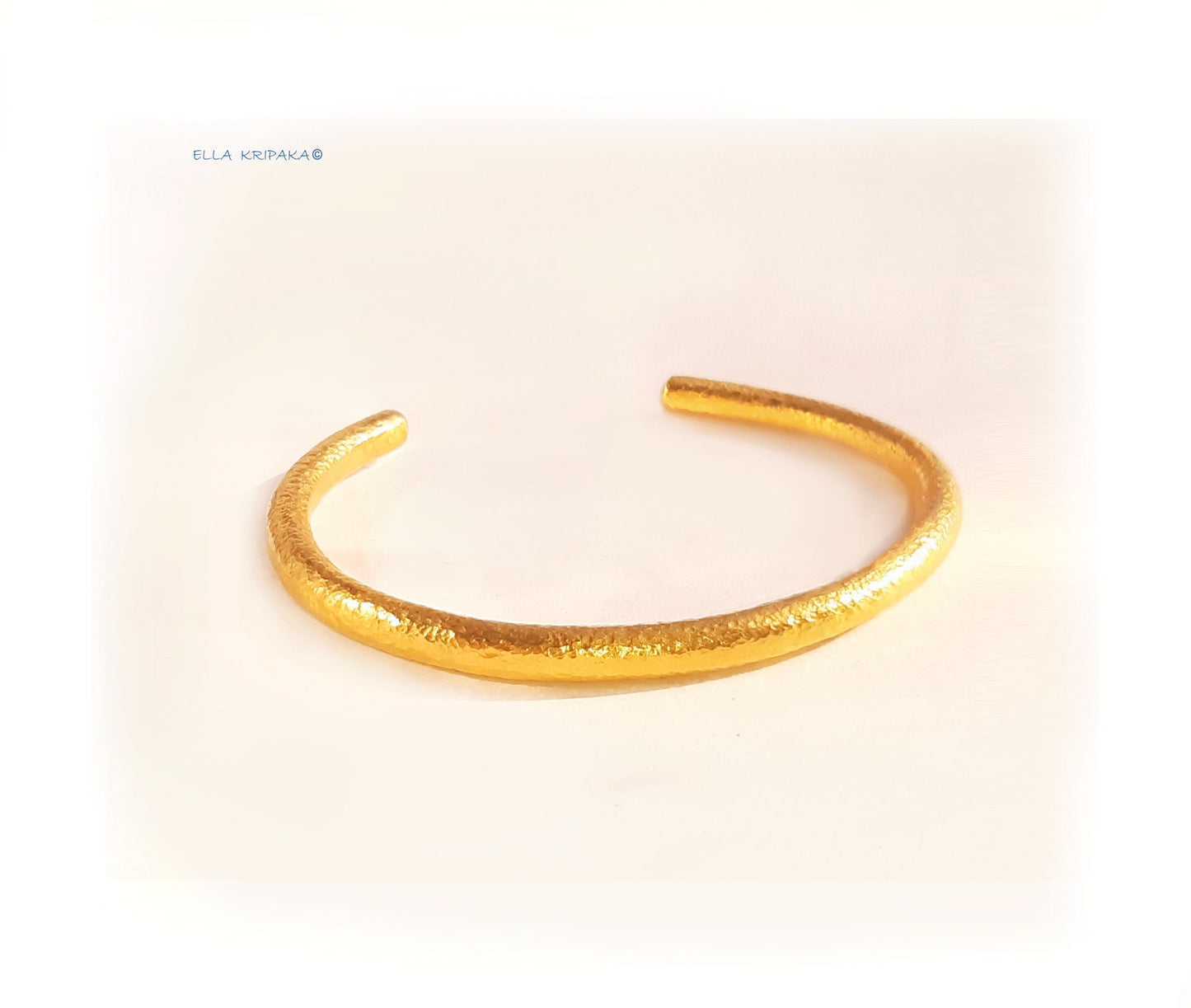 Custom Solid 24k 9999 Gold 78g Hammered Cuff Ancient Rome Bracelet Durable Wide 5.7mm Thick 5mm