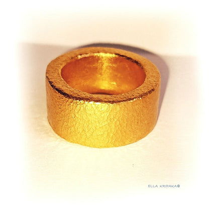 Custom Solid 24k 9999 Gold 37.5g Hammered  Ancient Rome Ring Durable Not Hollow Inside Wide 10mm Thick 2.5mm