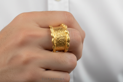 Hammered 24k 9999 Gold 33.4g Organic Wavy Ring Signet 15mm Thick